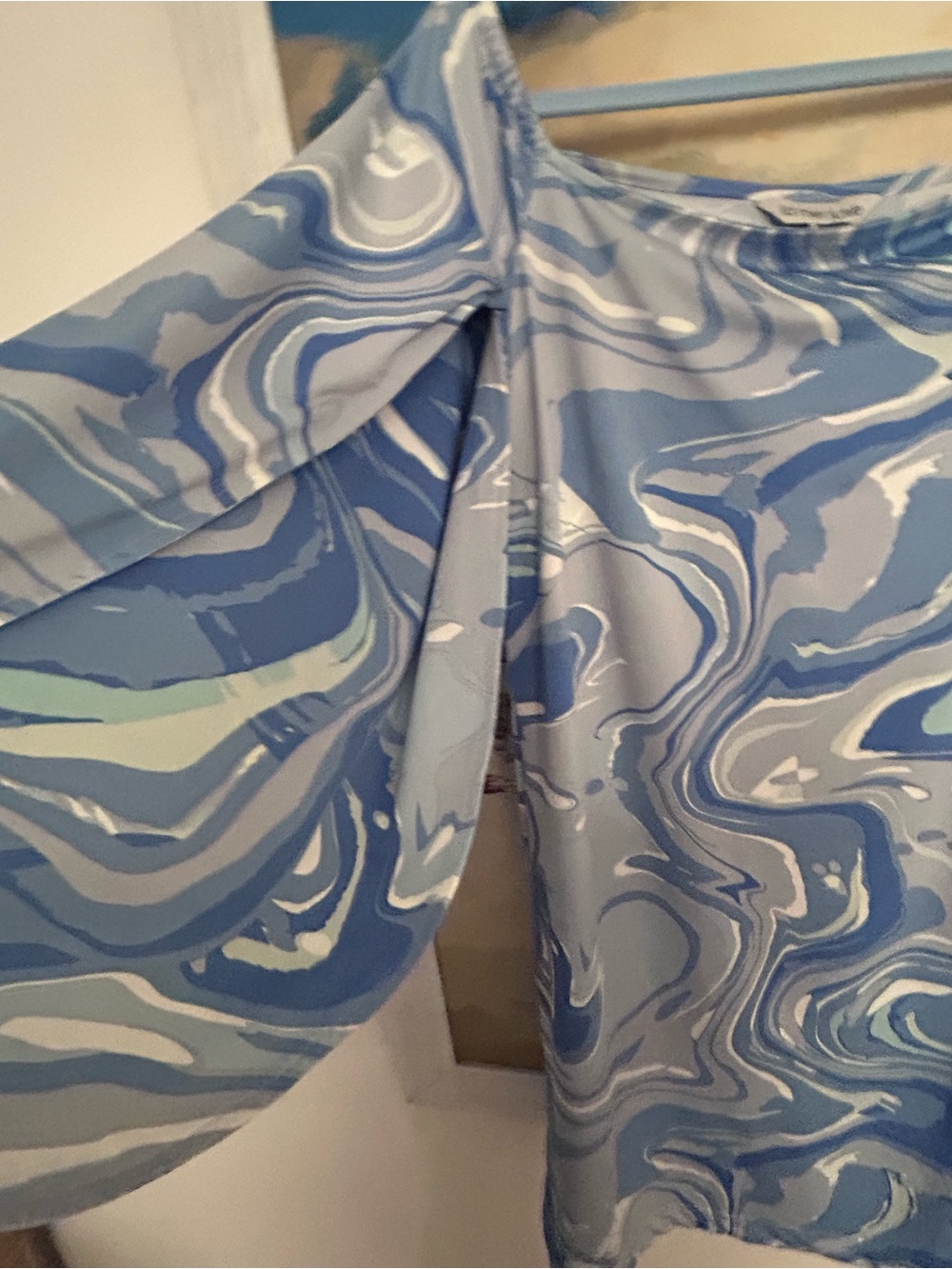 Dress ,cut split bell sleeves, fluid fabric L - Picture 3 of 6